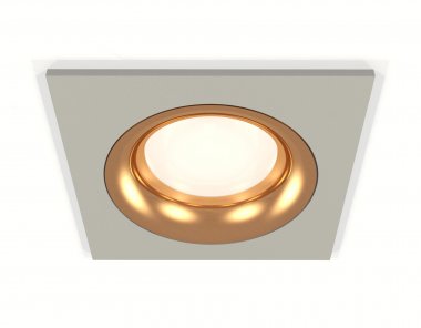 Фотография товара 'Ambrella XC7633005 Комплект встраиваемого светильника SGR/PYG'