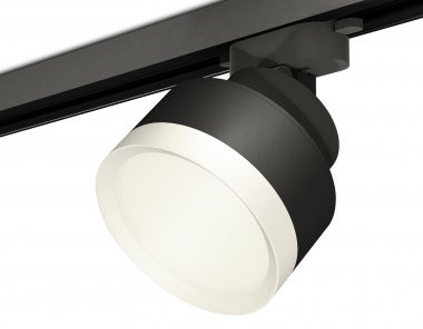 Фотография товара 'Ambrella XT8102001 Комплект трекового светильника SBK/SWH'