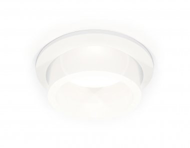 Фотография товара 'Ambrella XC6512066 Комплект встраиваемого светильника с акрилом SWH/FR'