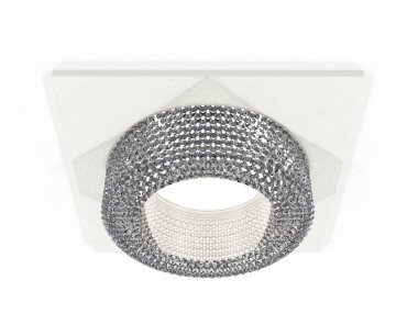 Фотография товара 'Ambrella XC7631020 Комплект встраиваемого светильника SWH/CL'