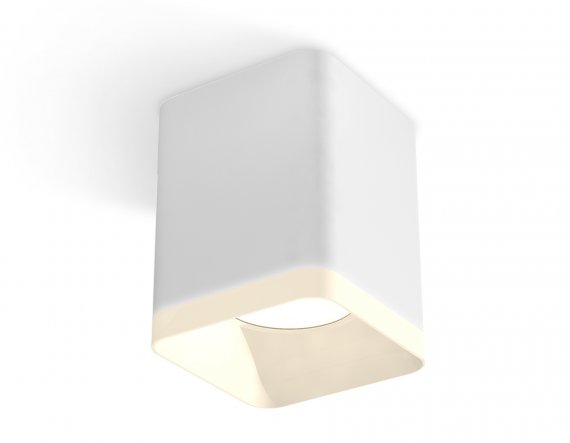 Фотография товара 'Ambrella XS7812021 Комплект накладного светильника с акрилом SWH/FR'