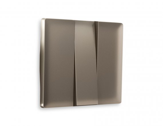 Фотография товара 'Ambrella AP6350 Лицевая панель ALFA (Темная бронза матовый) для 3-клавишных выключателей'