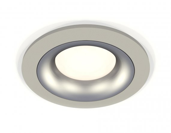 Фотография товара 'Ambrella XC7623004 Комплект встраиваемого светильника SGR/MCH'