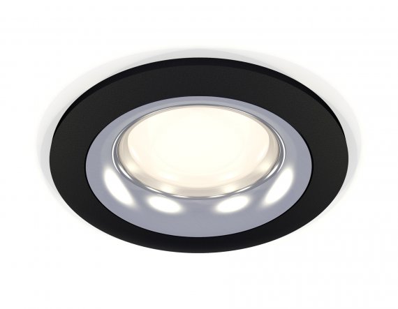 Фотография товара 'Ambrella XC7622003 Комплект встраиваемого светильника SBK/PSL'