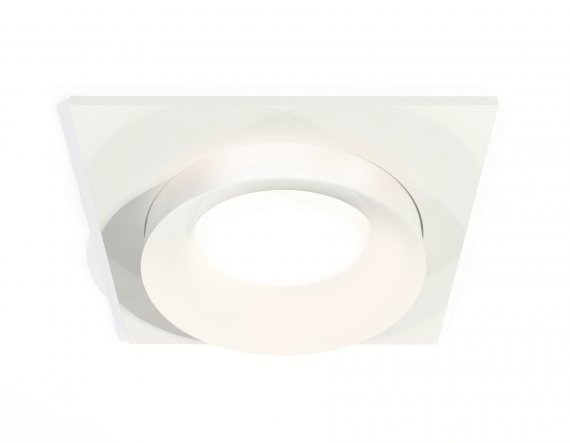 Фотография товара 'Ambrella XC7631044 Комплект встраиваемого светильника с акрилом SWH/FR'