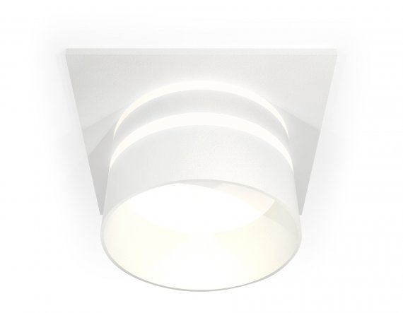 Фотография товара 'Ambrella XC6520062 Комплект встраиваемого светильника с акрилом SWH/FR'