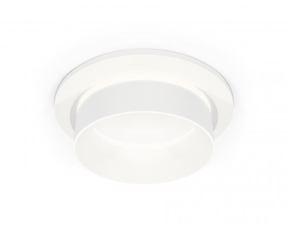 Фотография товара 'Ambrella XC6512061 Комплект встраиваемого светильника с акрилом SWH/FR'