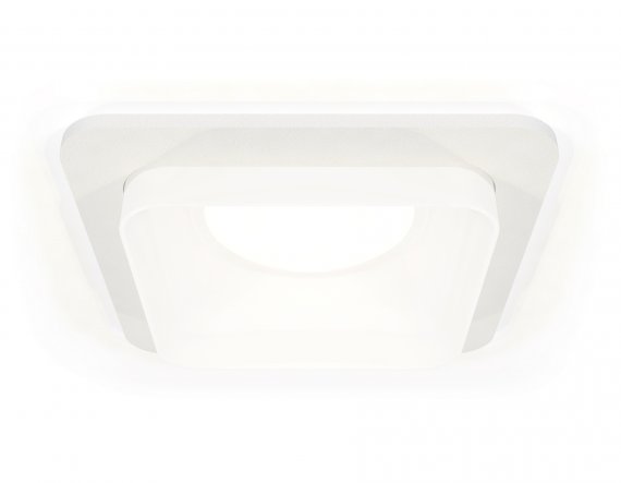 Фотография товара 'Ambrella XC7901013 Комплект встраиваемого светильника с акрилом SWH/FR'